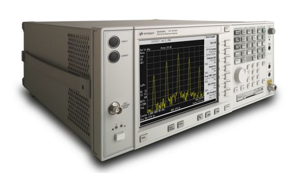 Keysight E4440A 115 512 1DS AYZ H70 PSA Spectrum Analyzer (3 Hz to 26.5 GHz)